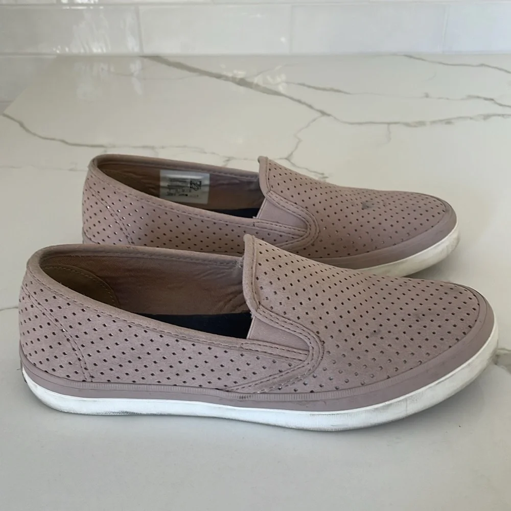 Sperry Slip On Sneaker in Blush | 8